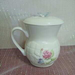 Belleek Summer Butterfly Covered Mug Made of Parian China-2006-Ireland